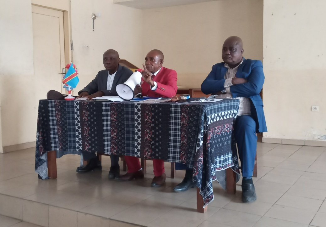 Enseignement les chefs détablissements de Kinshasa Plateau invités à