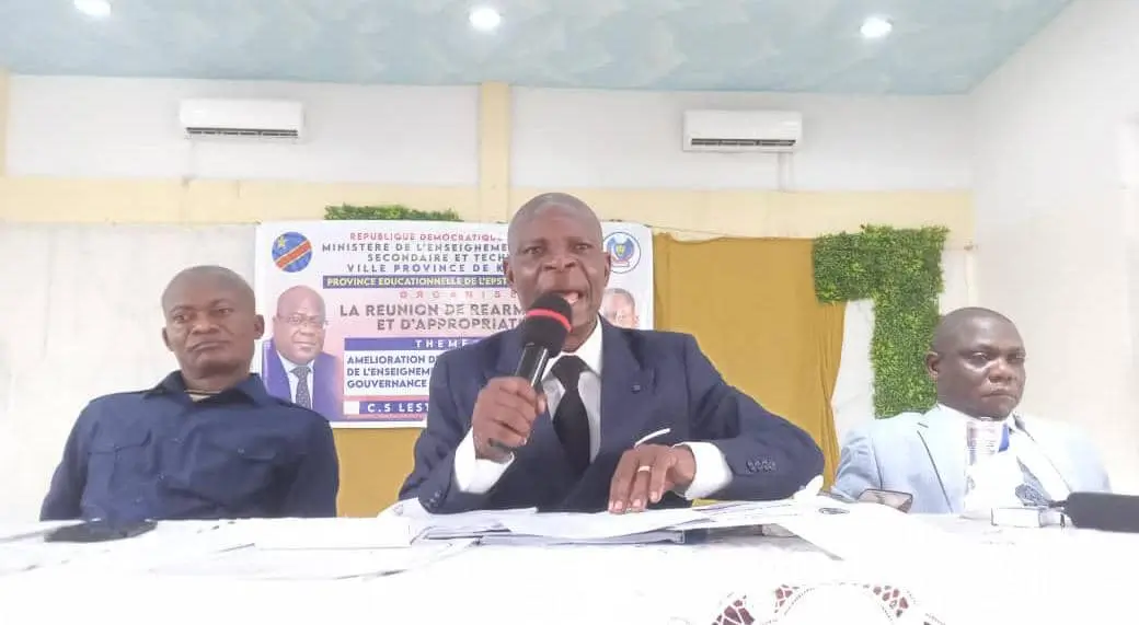 Kinshasa Funa Les Chefs D Tablissements Scolaires Invit S