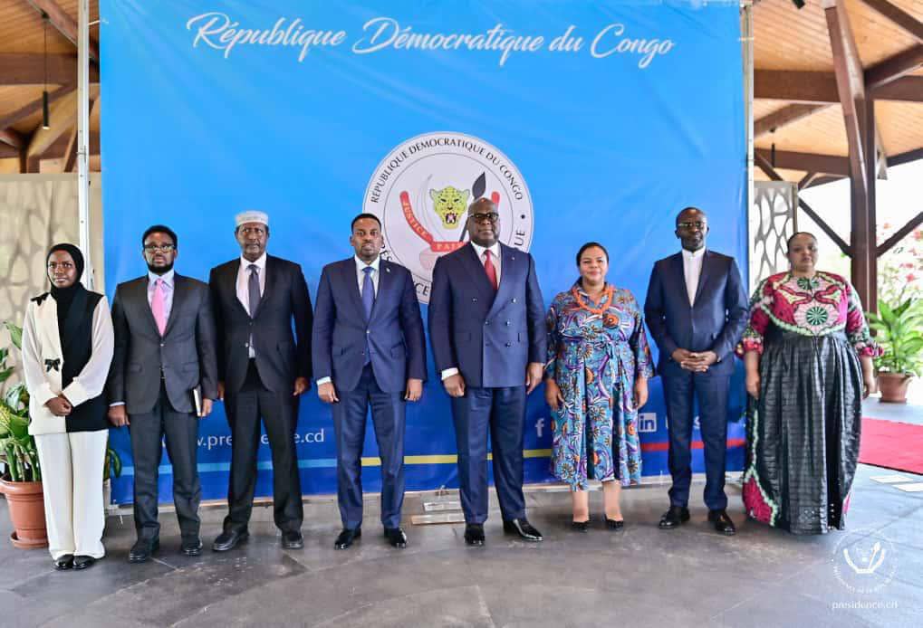 Le Président Tshisekedi reçoit les lettres de créance de quatre ...
